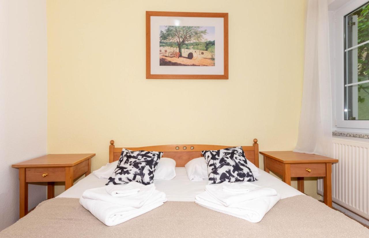 Villa Lucija Pjescana Uvala Kültér fotó