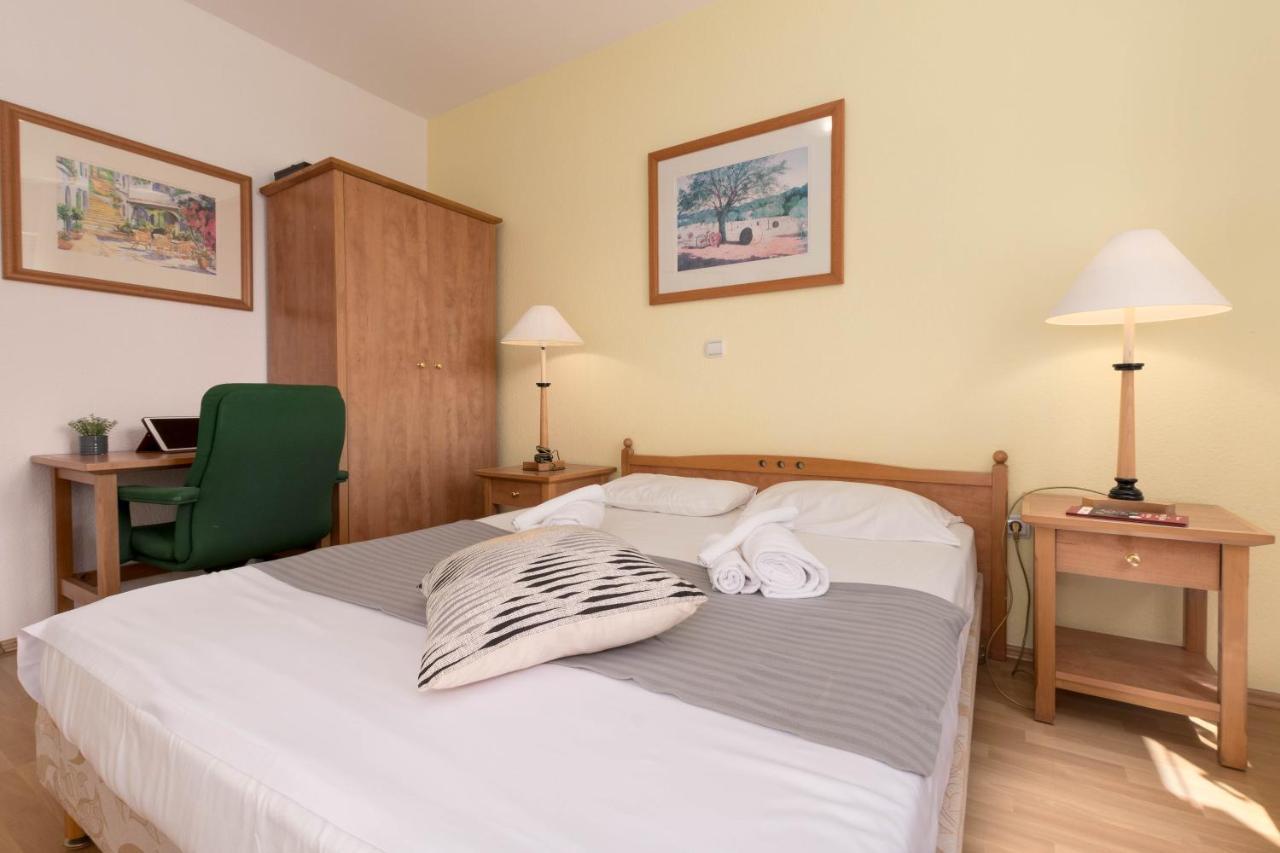 Villa Lucija Pjescana Uvala Kültér fotó