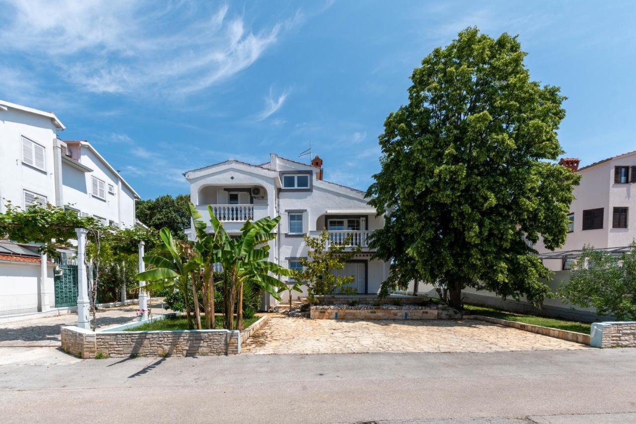Villa Lucija Pjescana Uvala Kültér fotó
